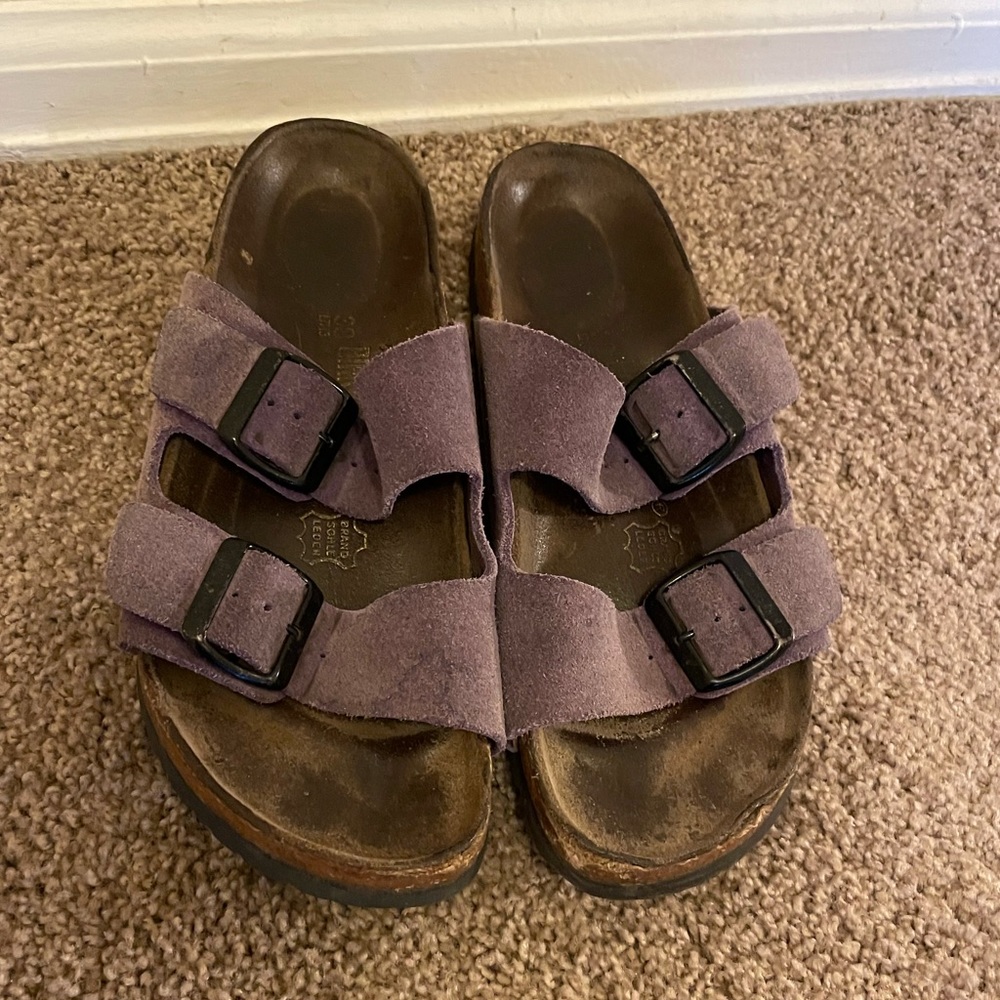 Birkenstock Arizona with lavender straps